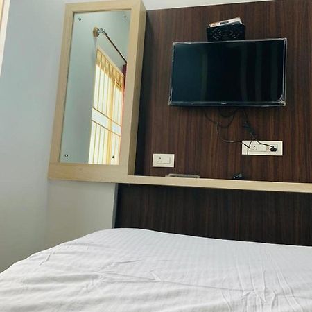 Juju Residency Madikeri Bagian luar foto
